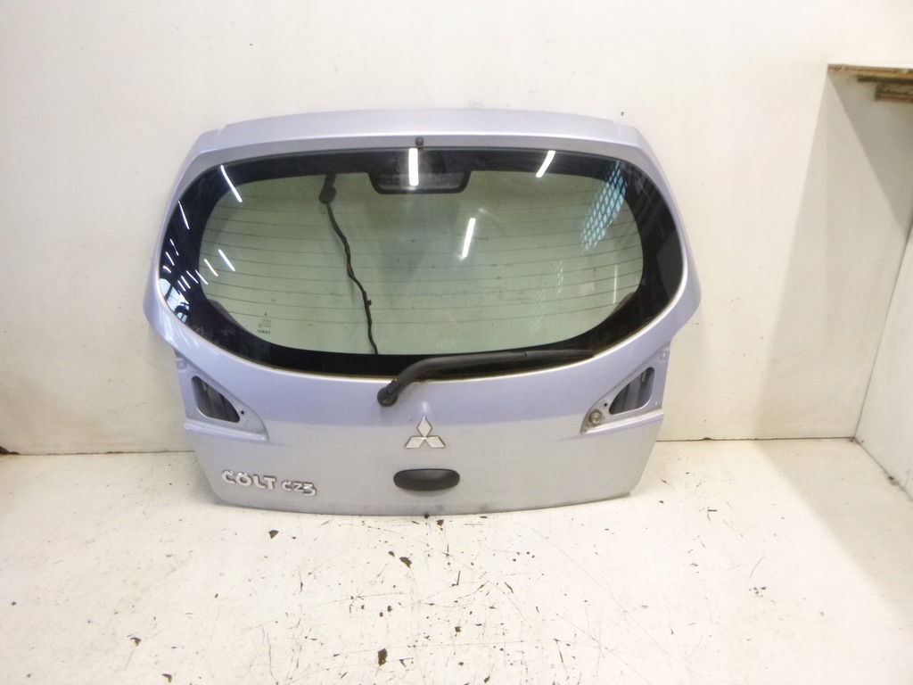 фото №1, Кришка багажника задня mitsubishi colt vi t42 07r.