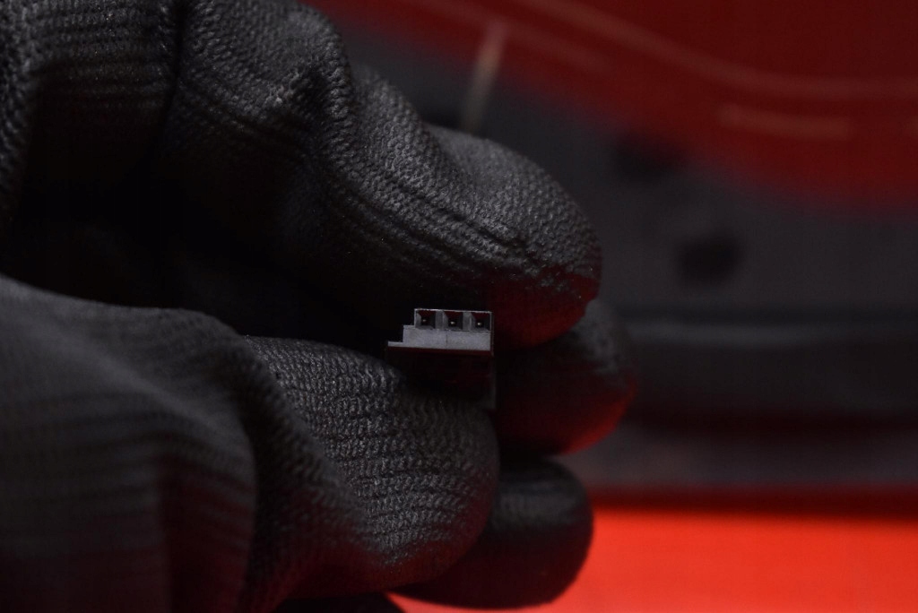 Стекло задний задняя с подогревом 5jj845049d skoda rapid 1 1 универсал 12-17 с Разборки