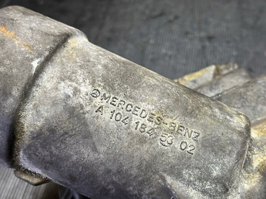 фото №4, Mercedes r129 корпус фильтра масла a1041845302