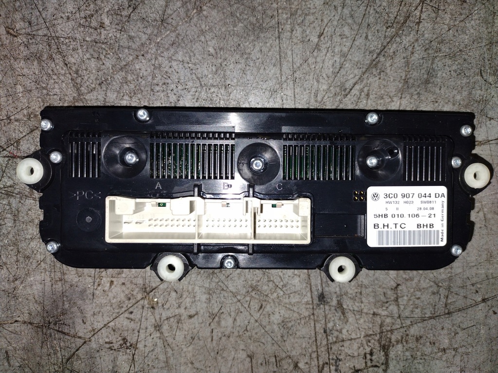 фото №6, Панель обдув 3c0907044da vw passat b6