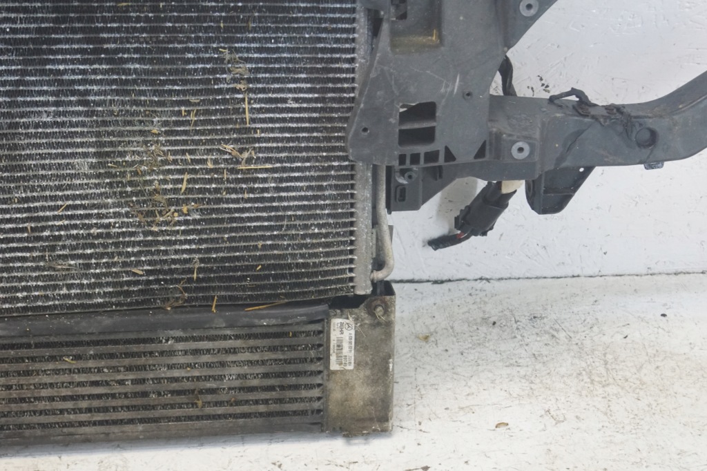 фото №9, Pas передній радіатор mercedes vito w639 2.2 cdi