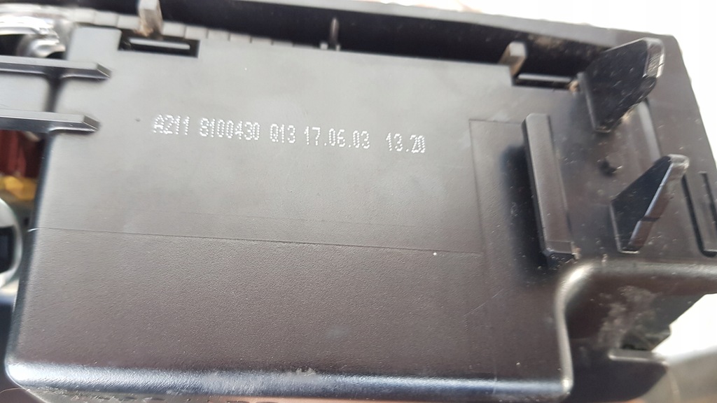 фото №9, Mercedes w211 пепельница бардачок drewno a2118100430