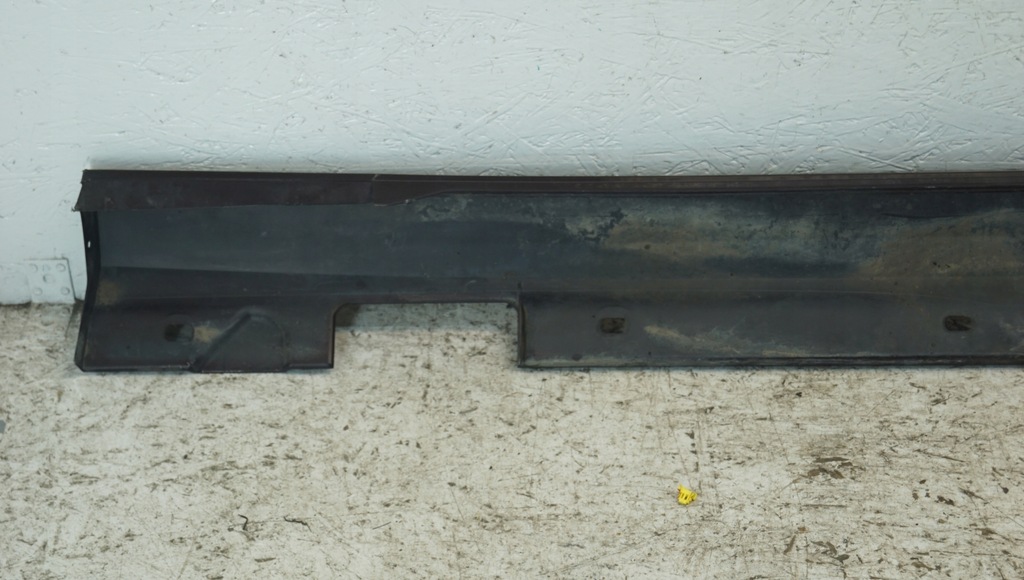 фото №12, Порог молдинг порог правая mercedes e w212 sedan a2126900240