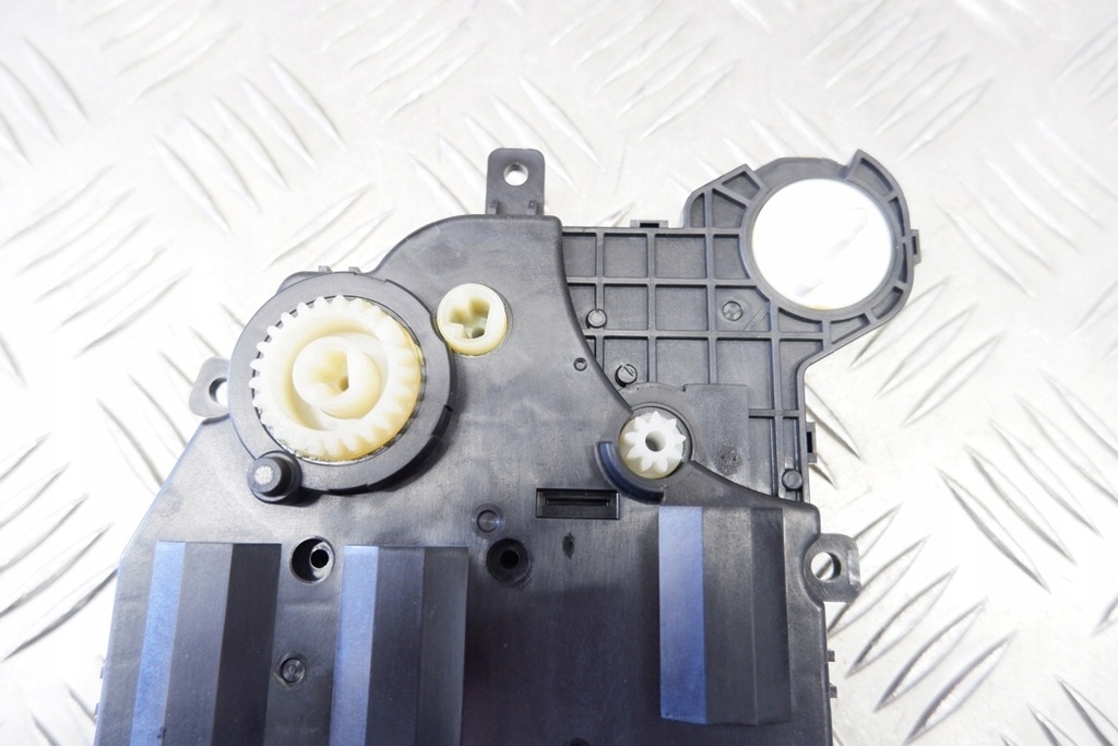 фото №7, Моторчик клапана потоку повітря toyota corolla хетчбек _e21_