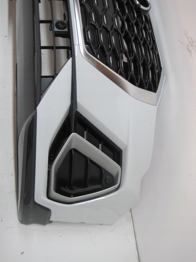 фото №8, Бампер audi q3 83a s-line 4 pdc перед передній