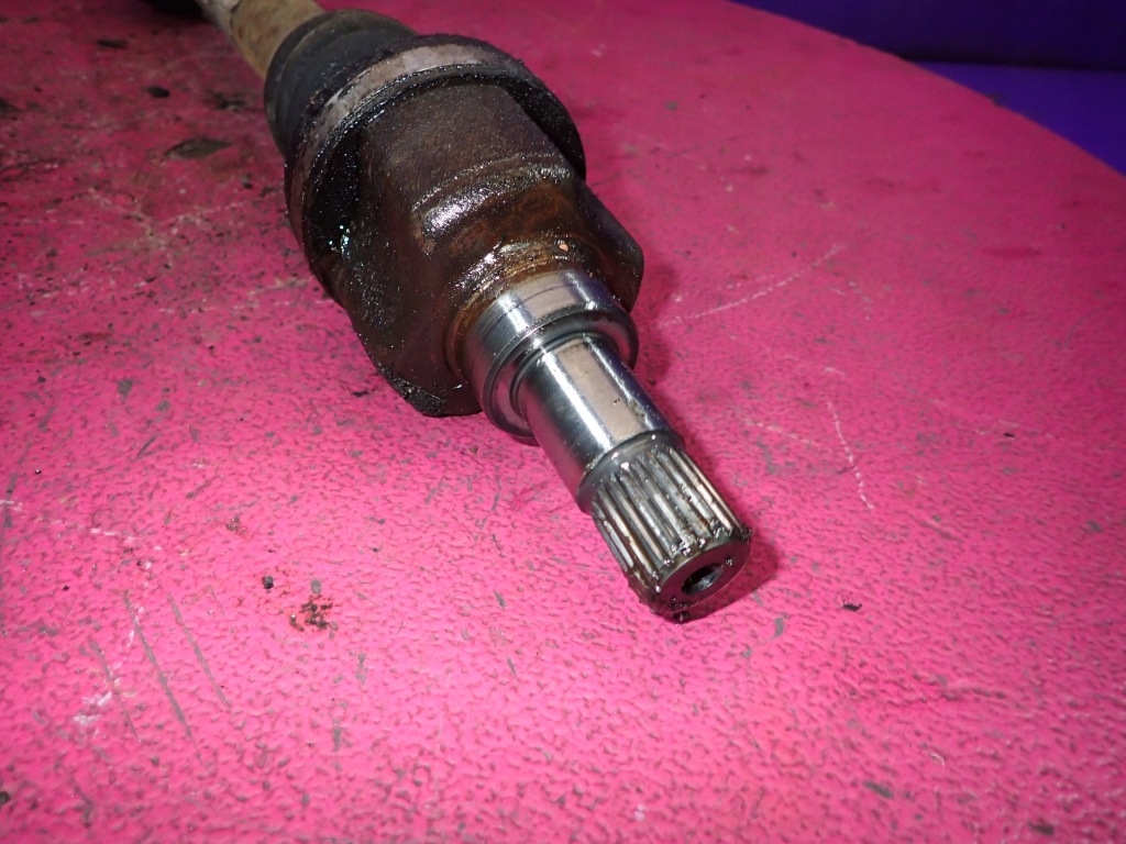 фото №3, Peugeot 307 01-05 1.4 75kw приводной вал левая шарнир