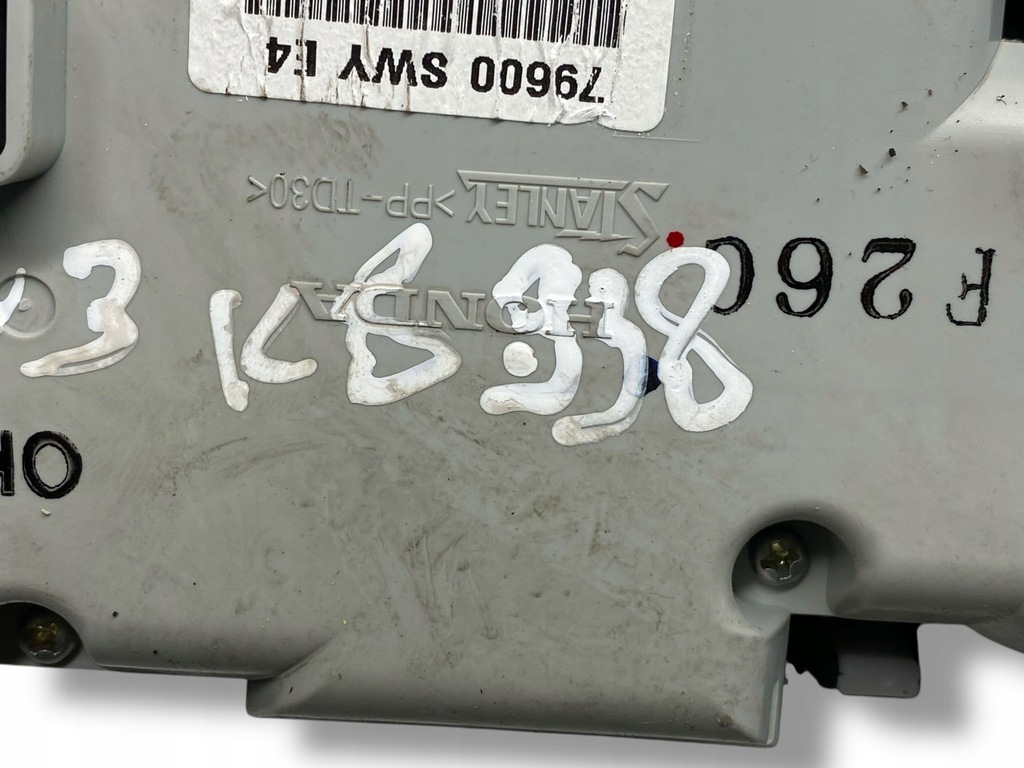 фото №6, Audi a3 s3 a3 sportback 8p 2008 панель кондиционера