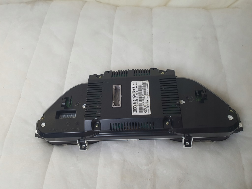 фото №5, Лічильник прилади audi оригінальний номер 4f0920900m