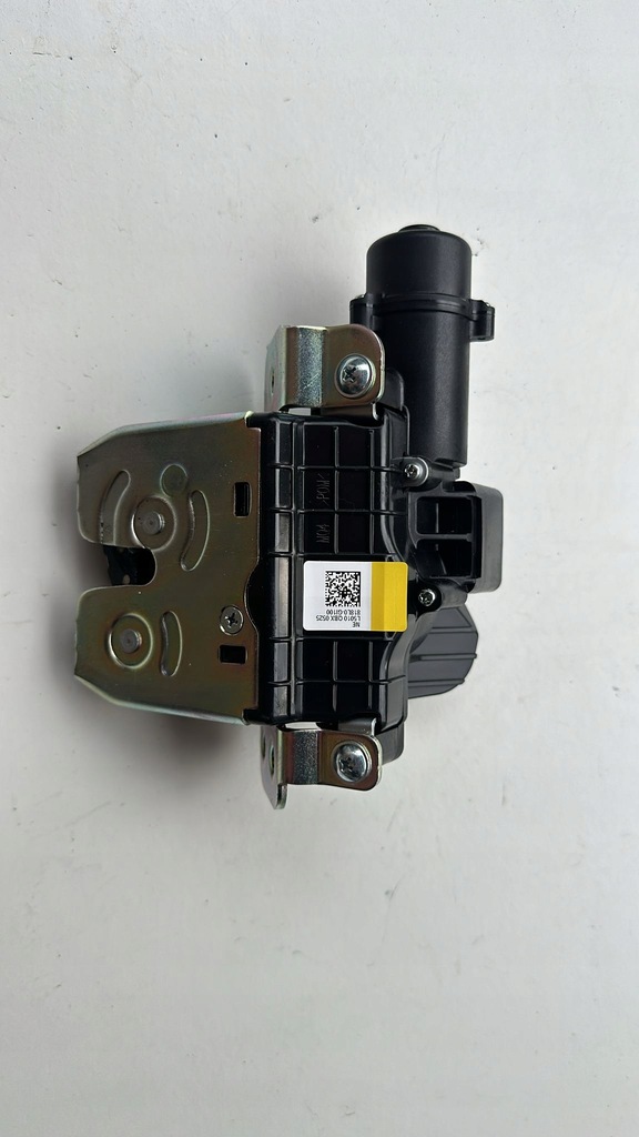 фото №1, Hyundai ioniq 5 2021- замок задний крышки задняя