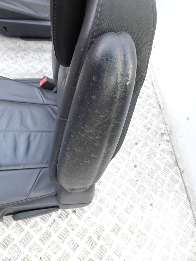 фото №6, Сидіння drugiego rzędu chrysler grand voyager v