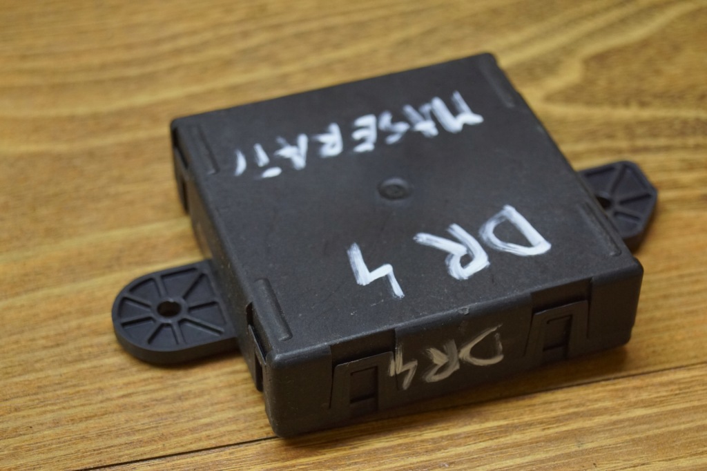 фото №4, Модуль блок керування двері maseratti quattroporte vi