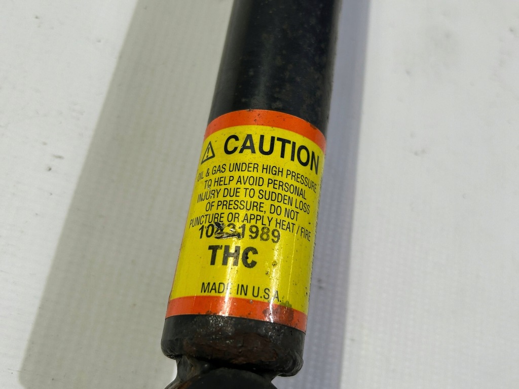 фото №8, Амортизатор перед передній правий лівий chevrolet corvette c5 1997-