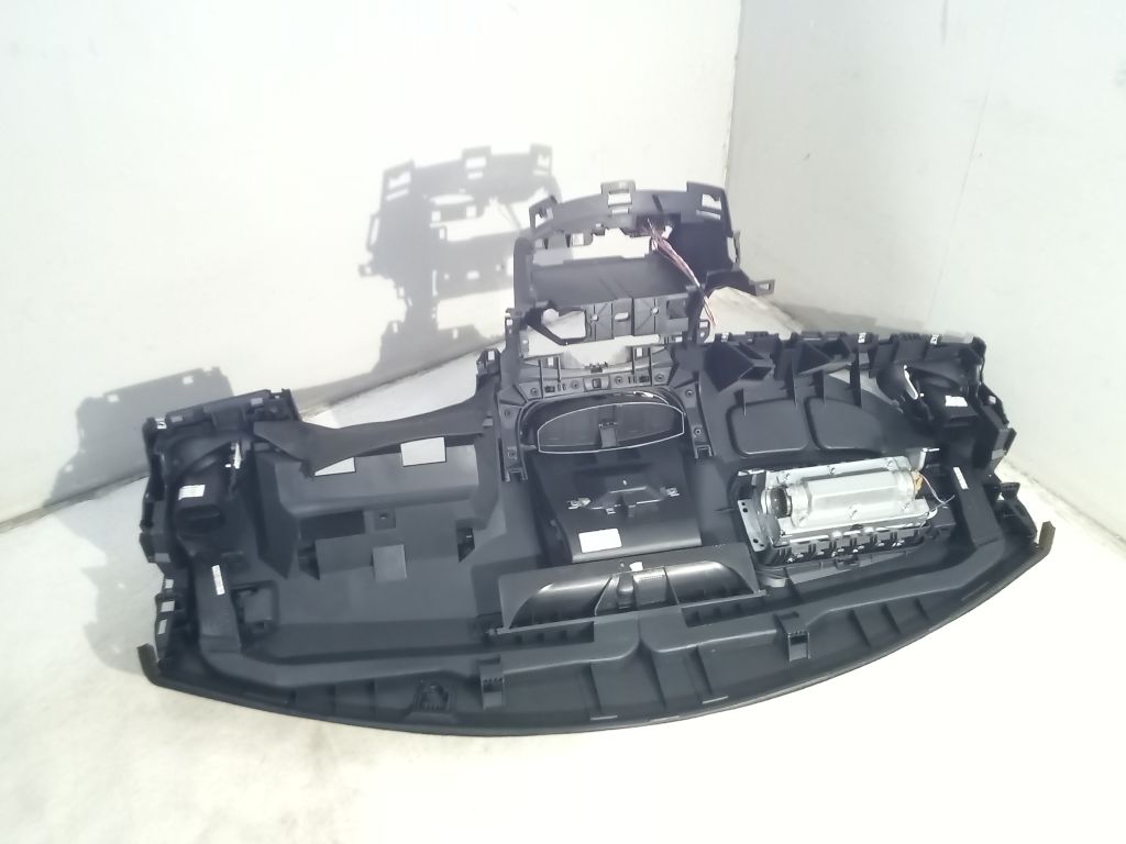 фото №9, Renault clio iii lift приборная панель приборная консоль