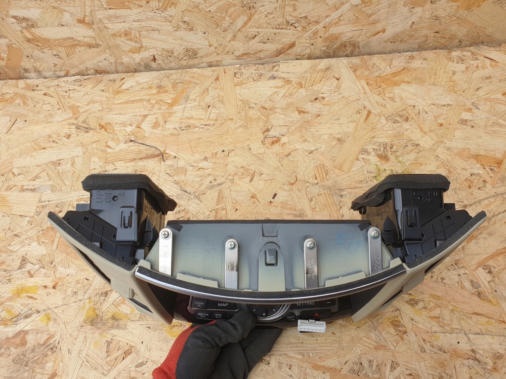 фото №8, Infiniti qx70 панель навигации рамка