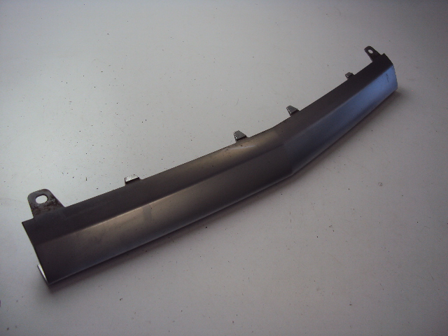 фото №1, Молдинг бампера перед mercedes c-klasa w205 amg