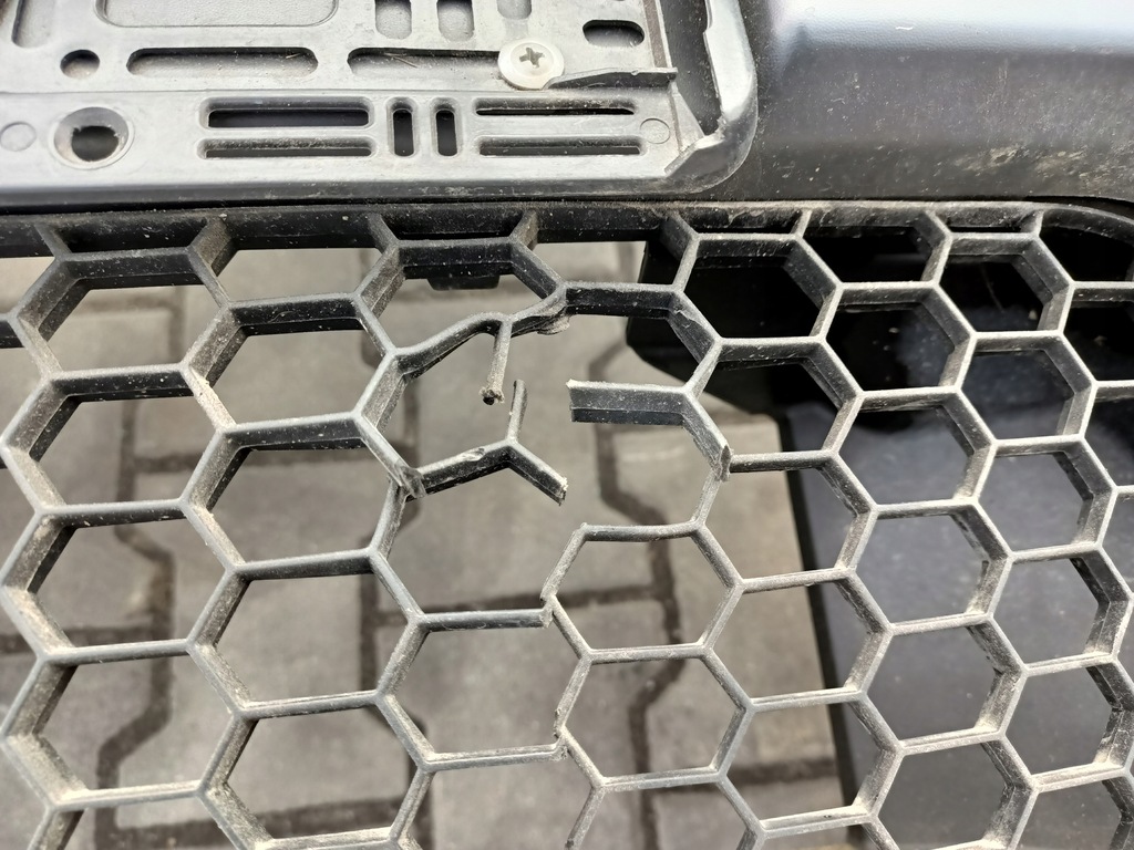 фото №8, Бампер перед dacia sandero 1 stepway te876