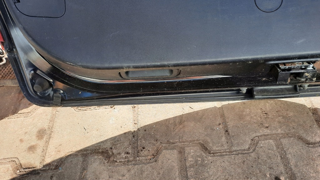 фото №8, Задняя крышка багажника mazda 3 i hb 03-05r