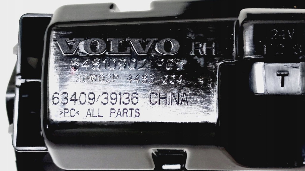 фото №10, Nowa оригинальная лампа лампа внутренняя кабины volvo fh 4 fh 5 led