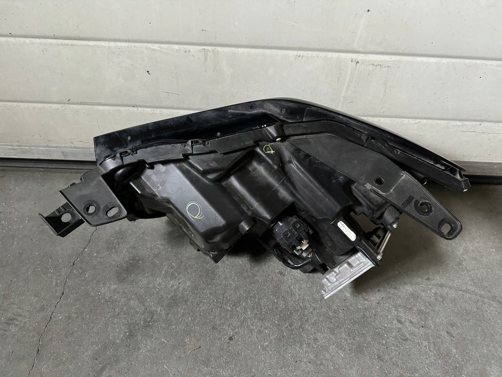 фото №3, Mazda cx-30 cx30 лампа права перед full led