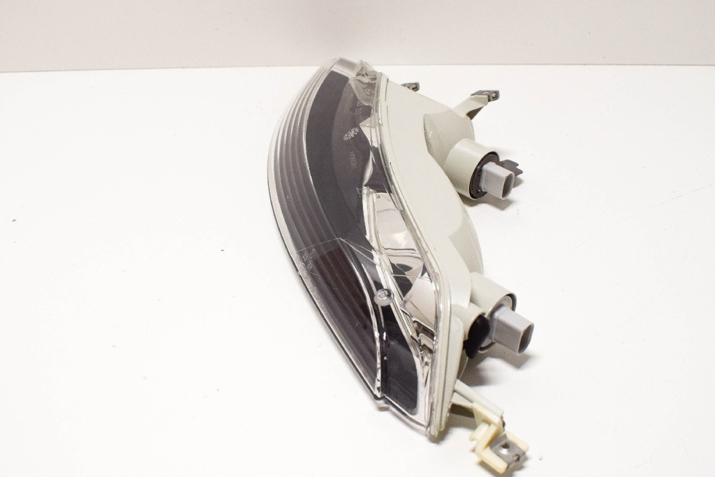 фото №6, Bmw 6 e63 передний левый поворотник 63137165805 7165805 оригинальный 2007