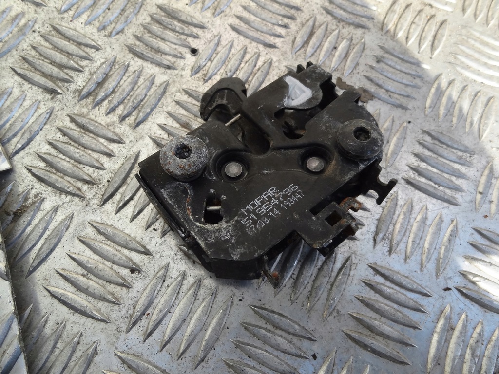 фото №1, Jeep renegade 2014 замок капот правый 51954796 europa оригинал