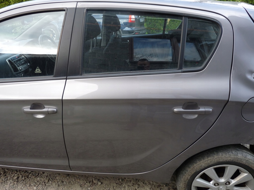 фото №1, Hyundai i20 двері ліва задні лівий задня sag 08-14r