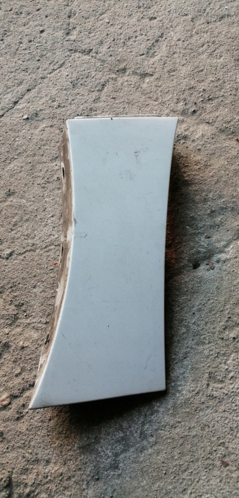 фото №1, Mazda 6 08-12 gh молдинг крила права