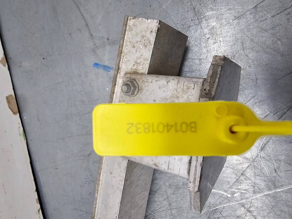 фото №10, Bmw x3 f25 x4 f26 балка бампера задняя задняя заднего 7210071