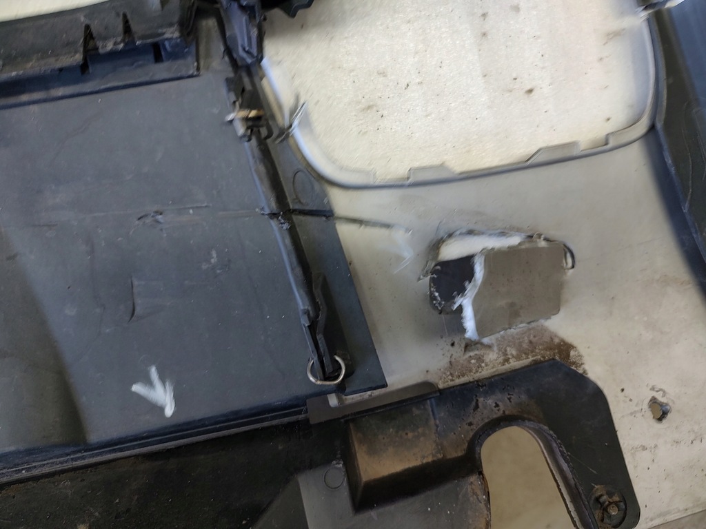 фото №15, Бампер перед dacia duster ii 2017-2021 pdc 620221776r