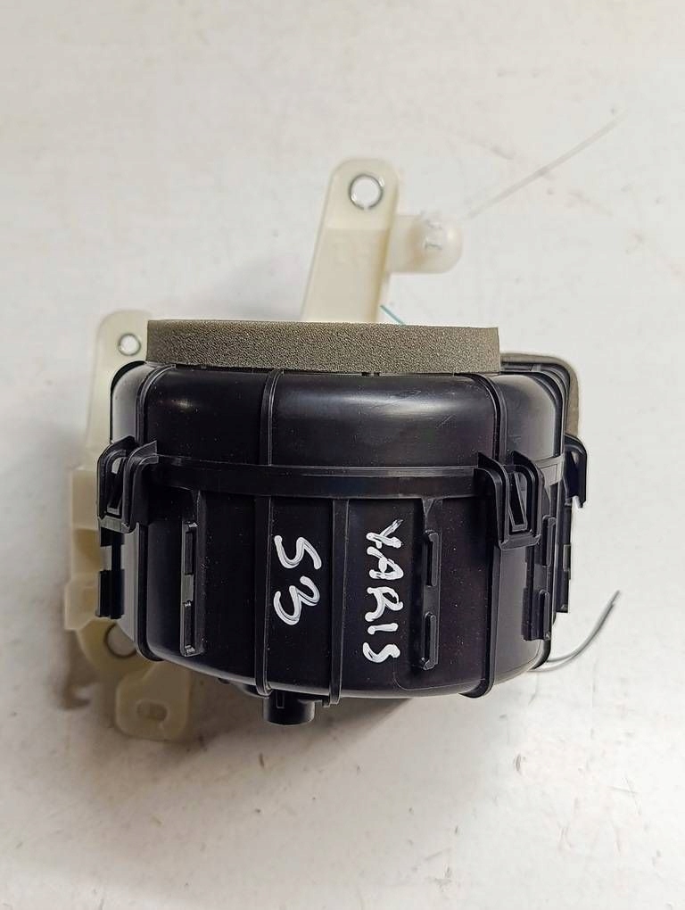 Toyota yaris iv 20-26 1.5 гибрид воздуходувка вентилятор аккумулятора g9230-k0021 с Разборки