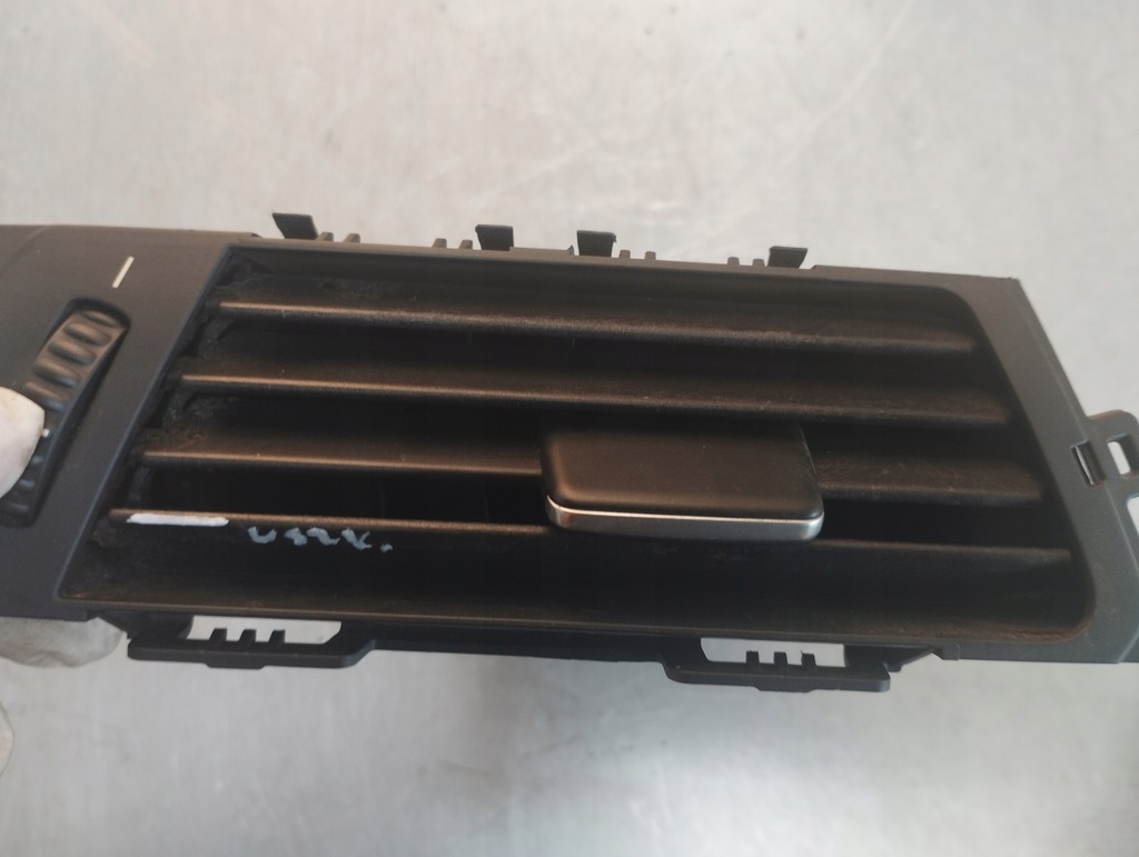 фото №7, Bmw e90 e91 решітка обдув комплект 9123301 9123297 9123298 eu