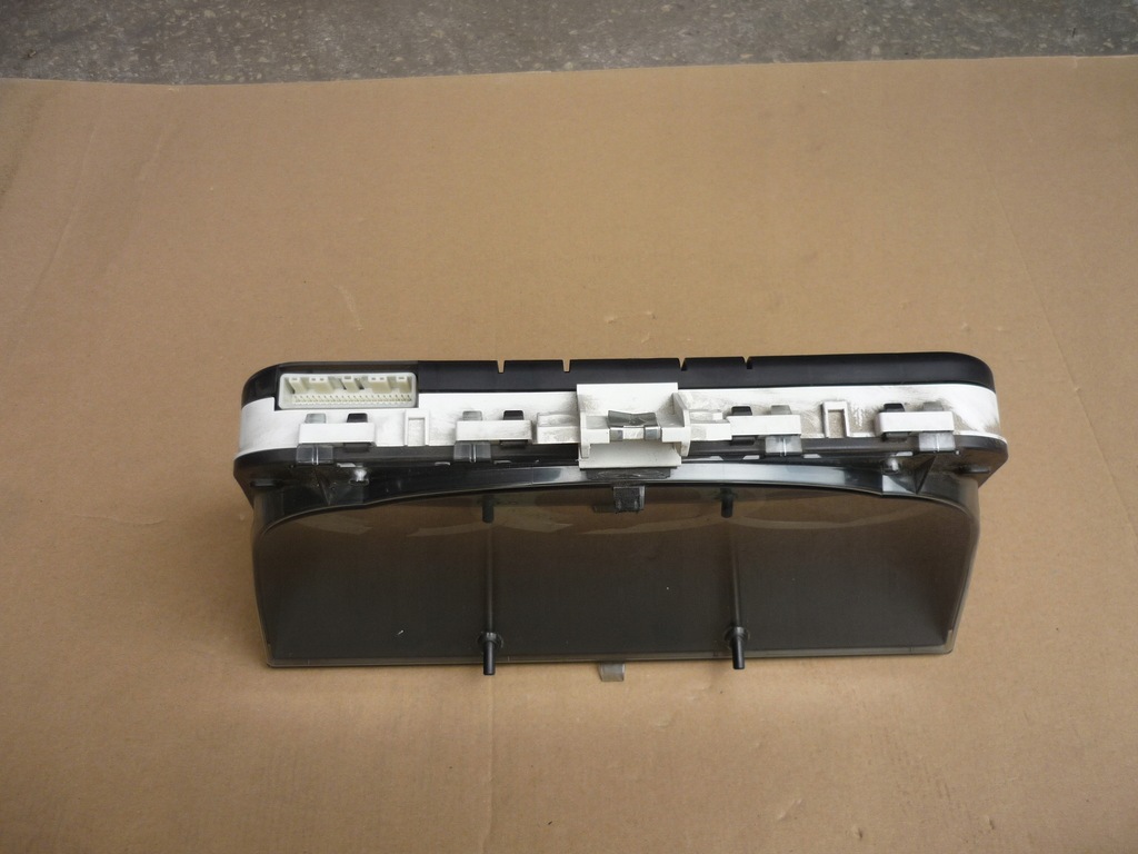 фото №8, Прилади corolla verso ii 2.2 d4d 83800-0f092-a eu