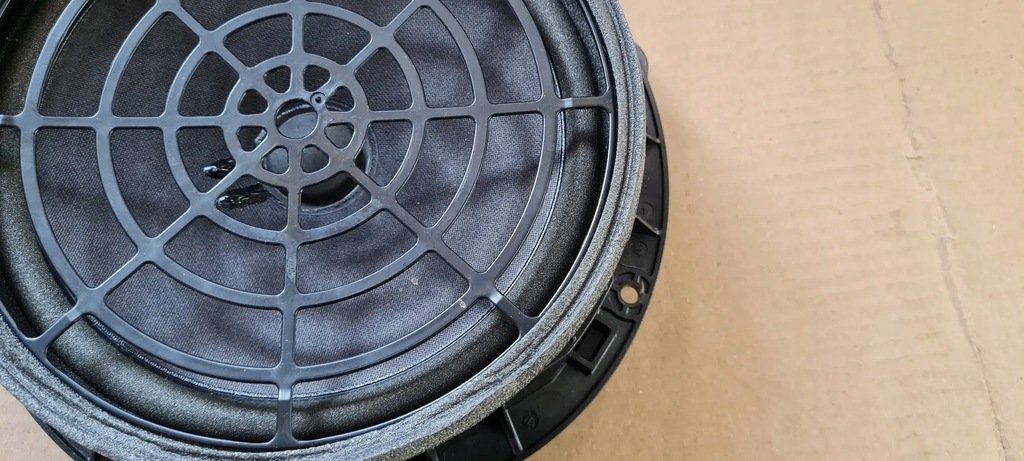 фото №8, A4 b9 8w динамик дверь левый правый перед 8w0035415a a5 8w