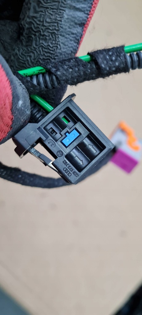 фото №8, A5 8w волоконно-оптический кабель штекер спидометра 1j0972977j a4 b9 q5