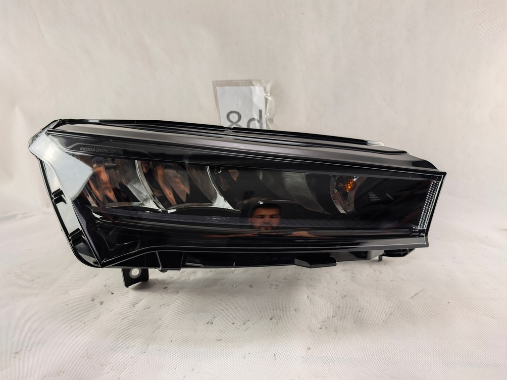 фото №1, Skoda enyaq 5lb full led правый фара лампа правая 5lb941016f