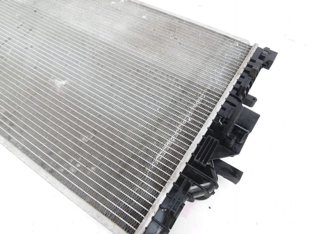 фото №15, Радиатор wody жидкость жидкость volvo s80 ii v70 iii xc60 ii 3.2 4.4 v8