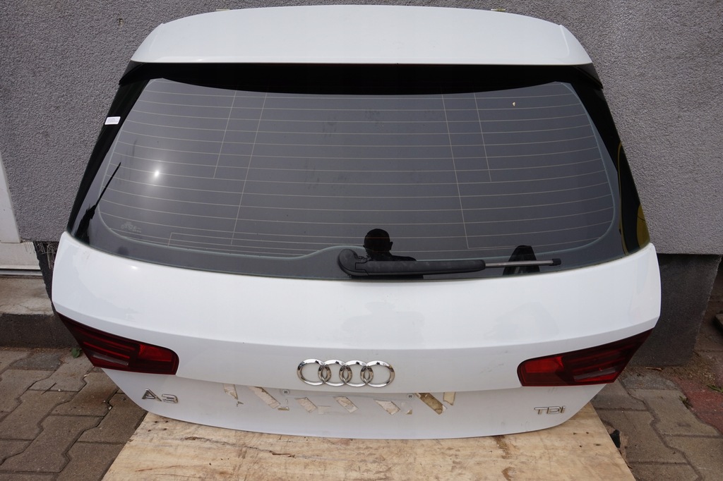фото №1, Audi a3 8v кришка багажника задня комплектна 3 двері ls9r
