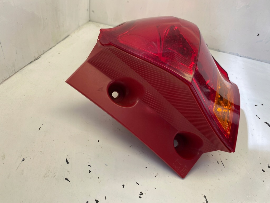 фото №7, Toyota auris ii лампа правый задняя 02-267