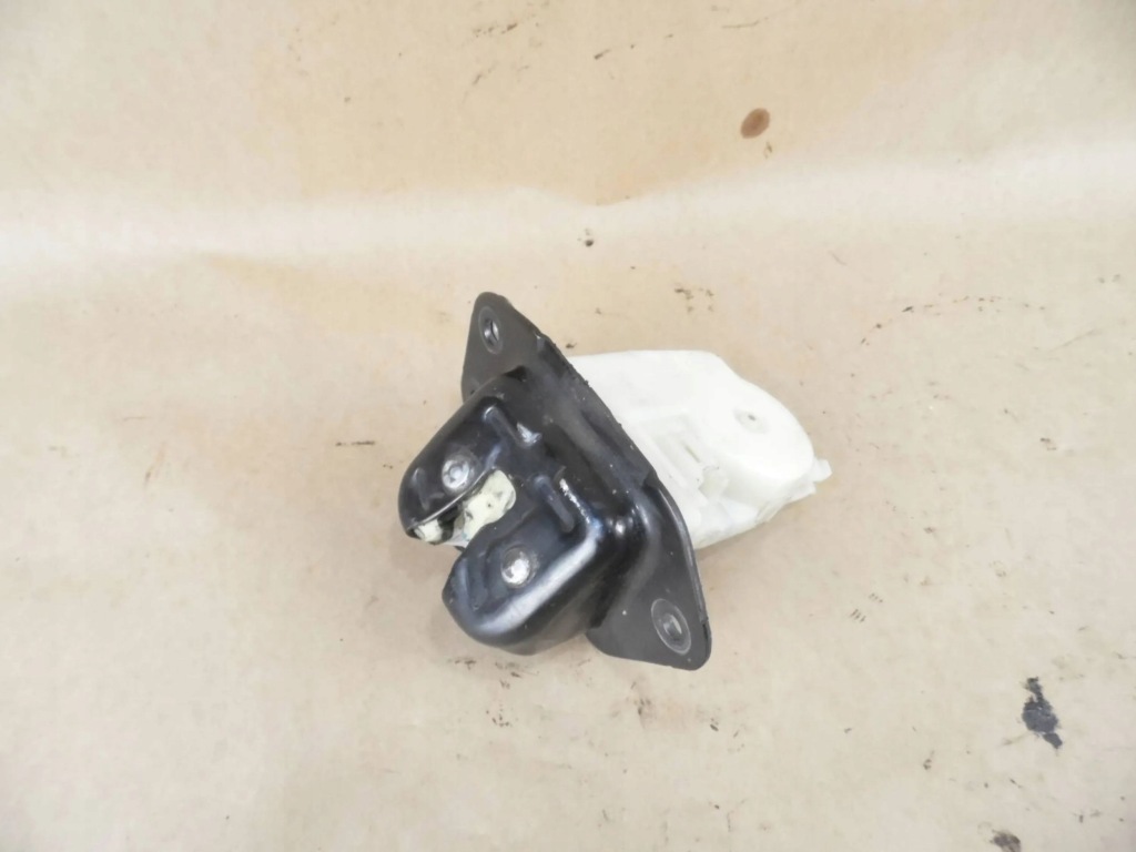 фото №1, Nissan note e11 2006 замок кришки задній / багажника