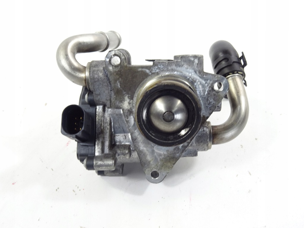 фото №5, Audi a1 8x lift 1.6 tdi клапан erg шланг 04l131501r v110 04l121058ac