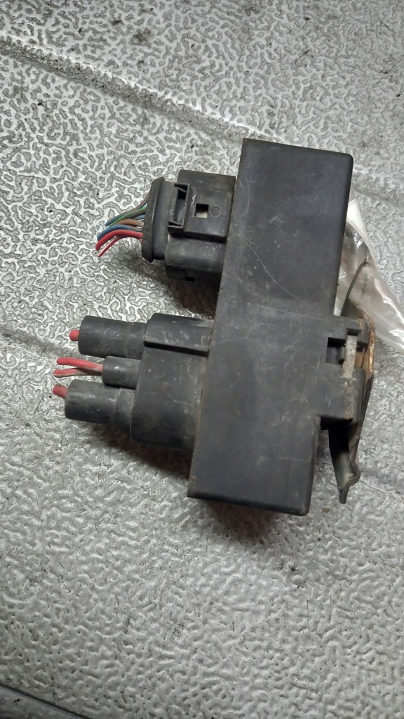 фото №3, Модуль wentaltorow vw polo 1j0919506k