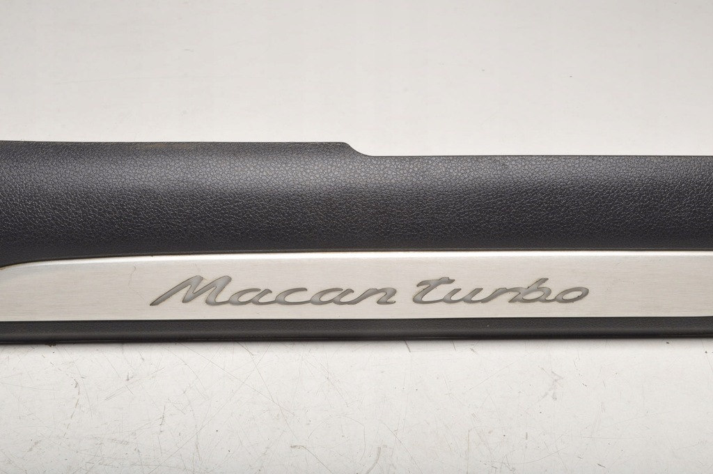 фото №8, Porsche macan молдинг порог левая защита 95b863483a anglik