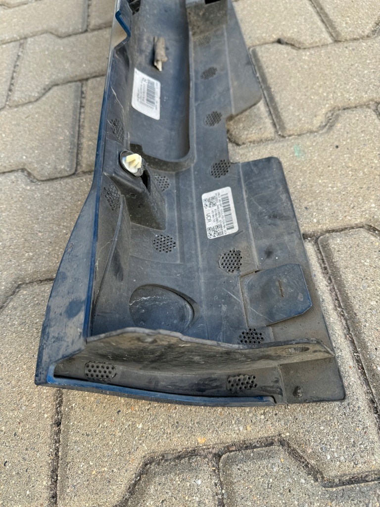 фото №9, Dodge charger widebody права молдинг поріг 2020+