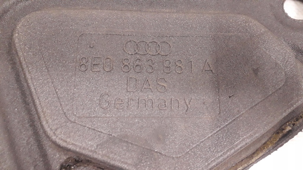 фото №13, Audi a4 b6 пена дверь левый задняя 8e0863981a