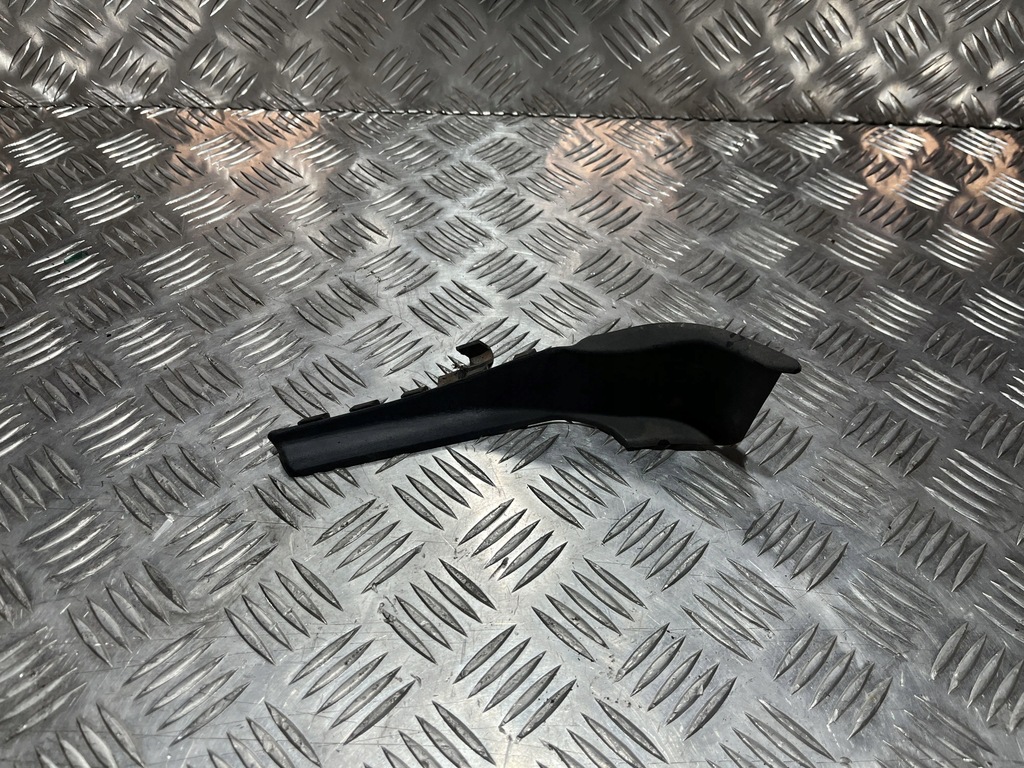 фото №1, Заглушка жабо левая nissan navara np300 d23 15-