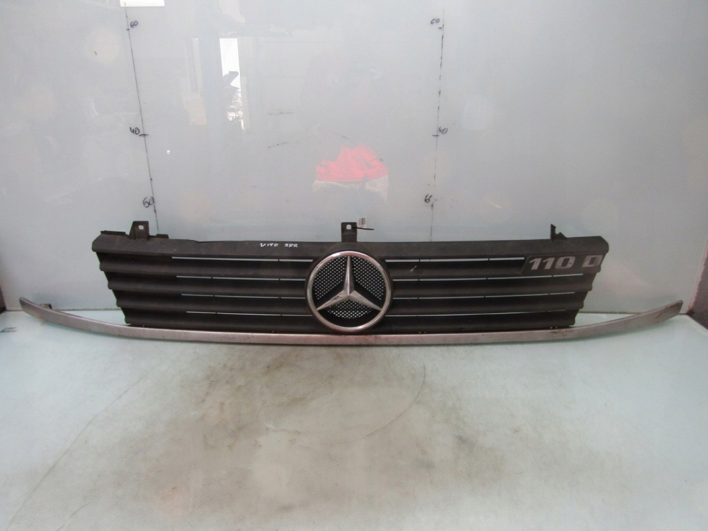 фото №1, Mercedes vito w638 2.3 td 98r решётка радиатора решётка радиатора решётка радиатора a6388880415