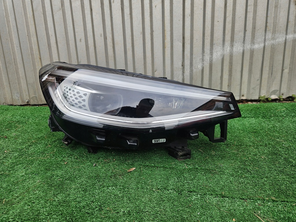 фото №1, Лампа правий перед vw id4 id.4 iq light