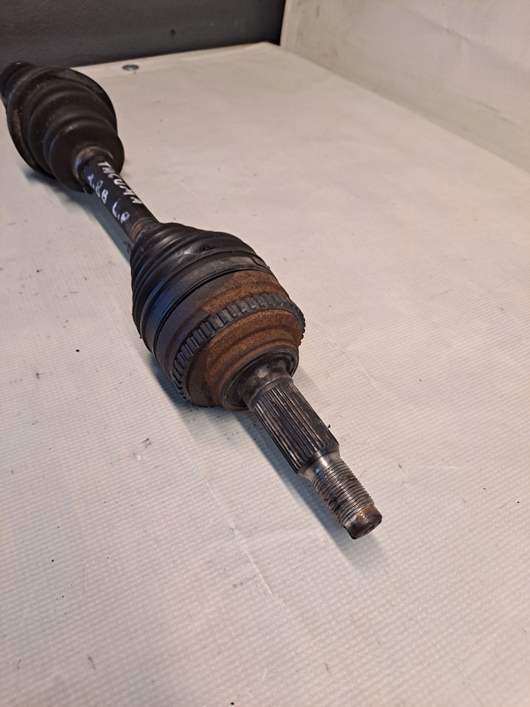 Приводной вал левая daewoo tacuma 1.8b Недорого