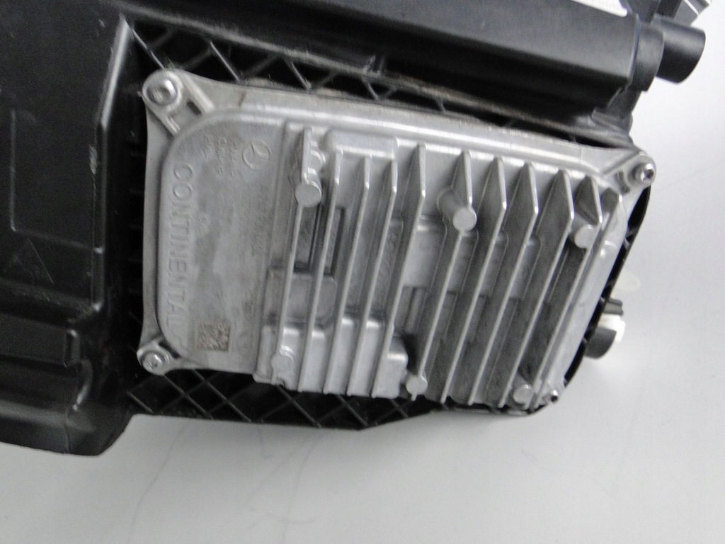 фото №12, Mercedes c klasa 205 w205 лампа правая led