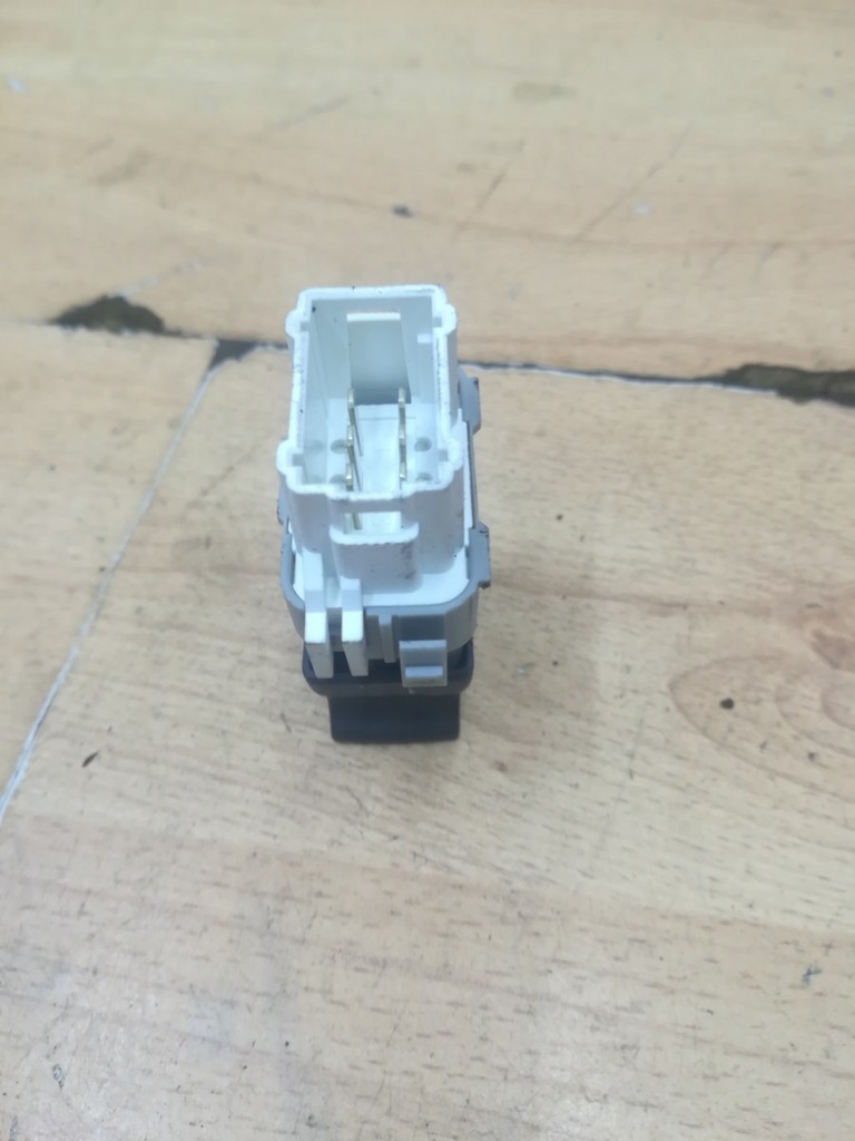 фото №13, Переключатель открывания стекло renault espace iv laguna ii